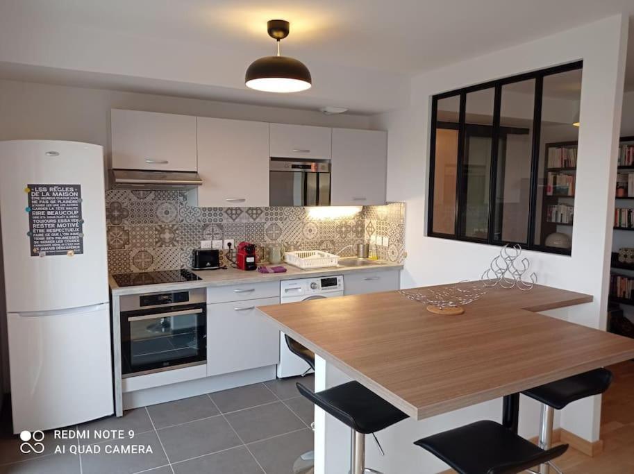 Superbe Appartement Avec Balcon Filant 瑟农 外观 照片
